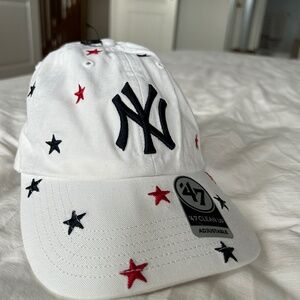 NY Yankee Hat Confetti Star